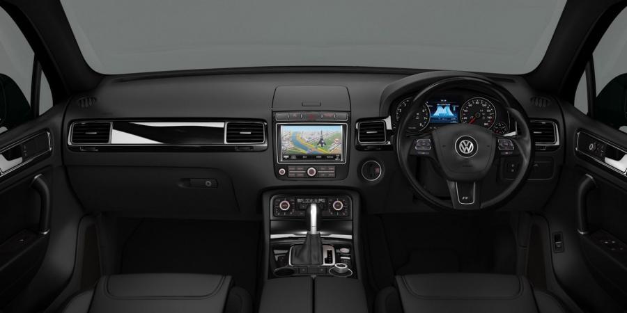 Volkswagen Touareg R-Line Plus 2016 года  (фото 3 из 3)